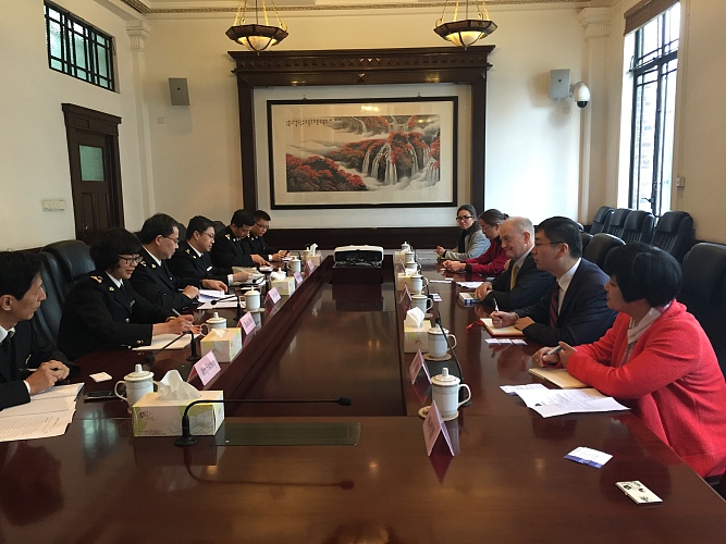 Vice Chairman of European Chamber Shanghai Board  Meeting with Shanghai Customs DDG